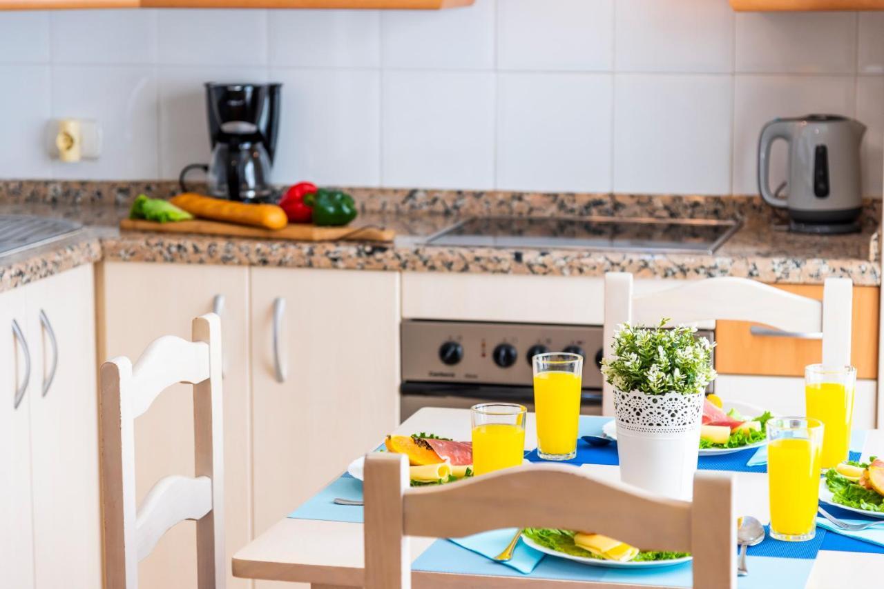 17 Los Cristianos Central By The Beach ,Wifi Arona  Exterior foto